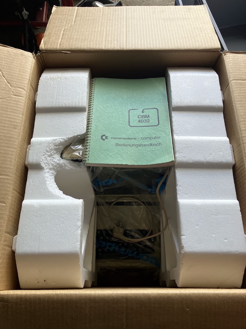 Commodore CBM 4032-32N